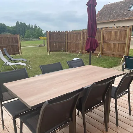 Spacieux Et Calme Proche De La Flèche, Idéal Pour Familles - Fr-1-410-470 *